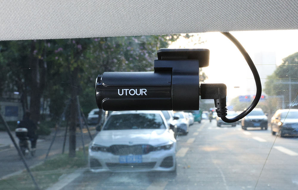 Utour/C2MC2L-Rear-Cam/2